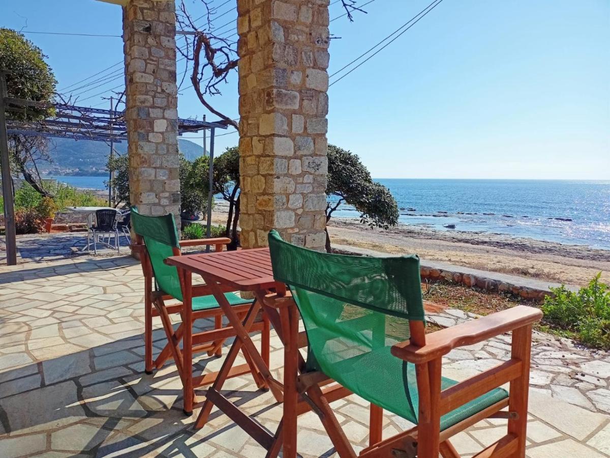 Bostani Seaside House Mani Villa อายิโอสนิโกลาโอส ภายนอก รูปภาพ