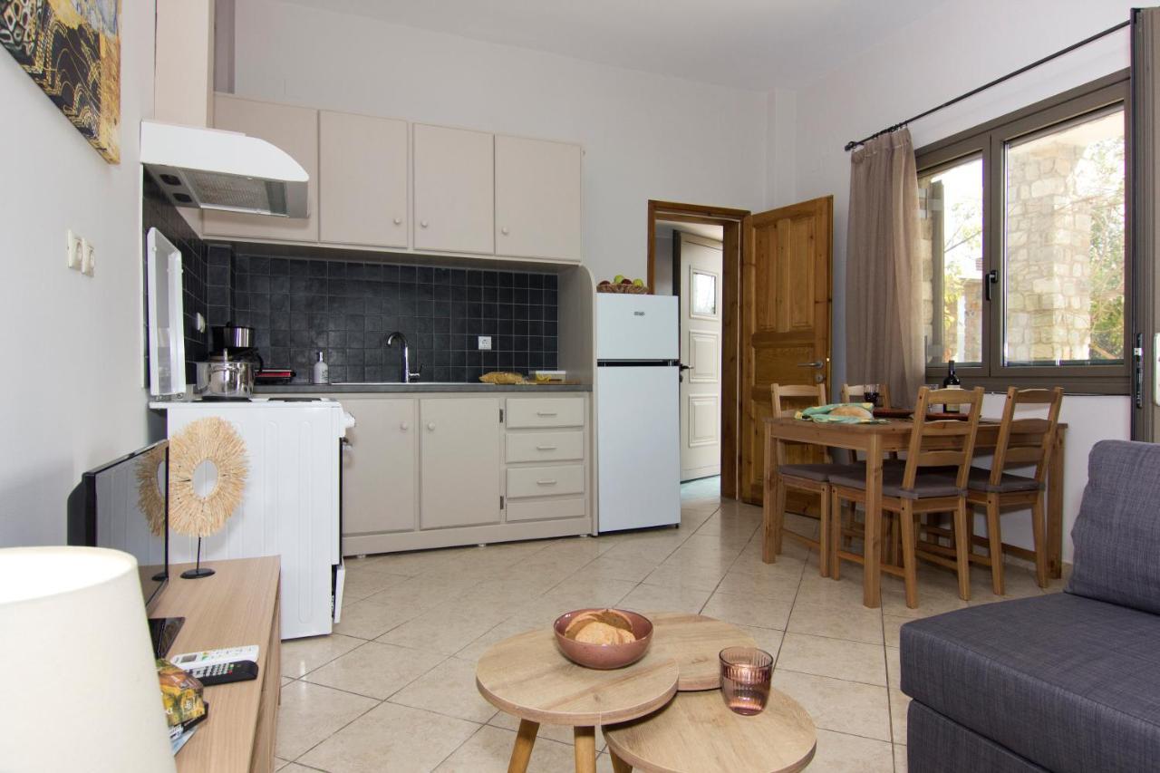 Bostani Seaside House Mani Villa อายิโอสนิโกลาโอส ภายนอก รูปภาพ