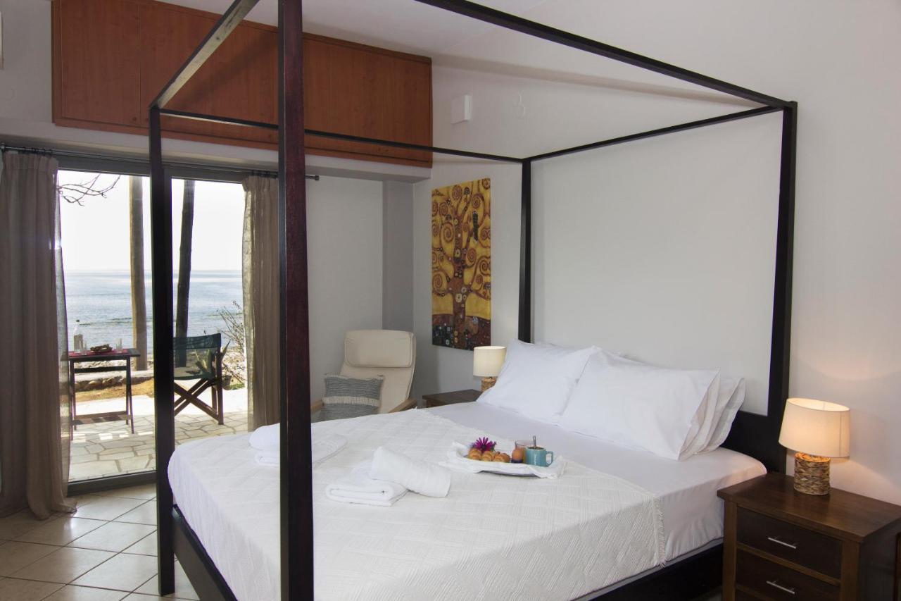 Bostani Seaside House Mani Villa อายิโอสนิโกลาโอส ภายนอก รูปภาพ